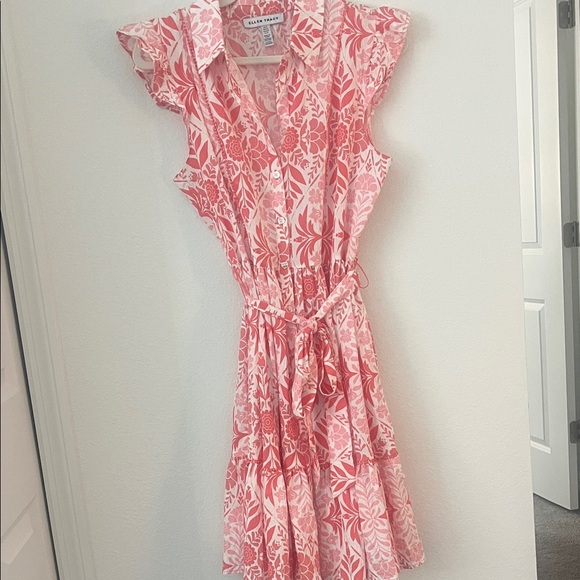Ellen Tracy Dresses & Skirts - Ellen Tracy Coral and White Floral Tie-Waist Midi Dress